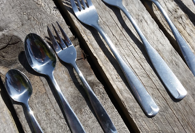 Service De Couverts Vintage Oneida – 30 Pièces En Inox (fourchettes, Cuillères)