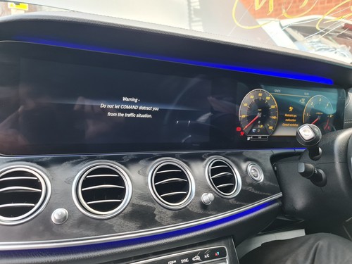 Mercedes Clase E W213 E300 2020 soporte de cañón trasero lado derecho - Imagen 9 de 10