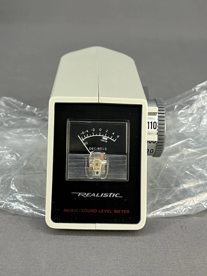 NOS/NEW Radio Shack Realistic Sound Level Meter No 33-1028 in Box, 1970s (1E) - Image 2 of 4