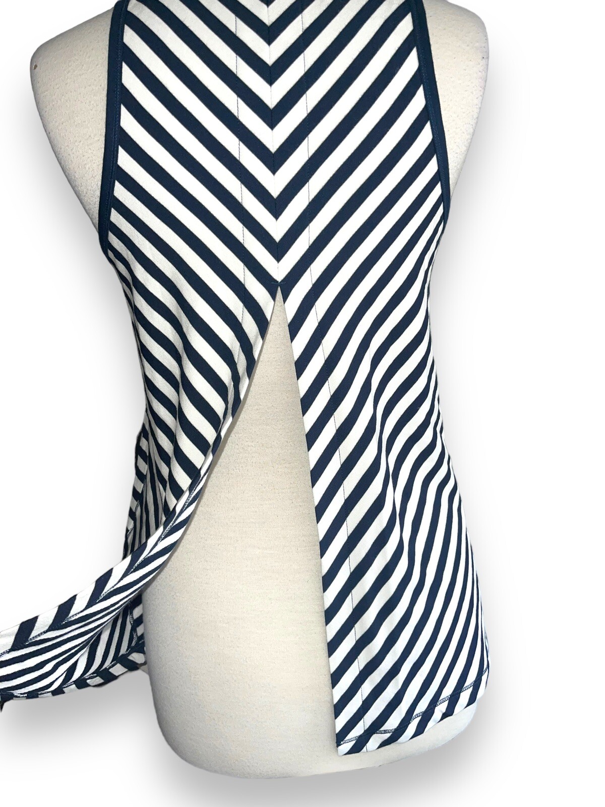 rag & bone “Kat” split-back striped tank top moda… - image 4