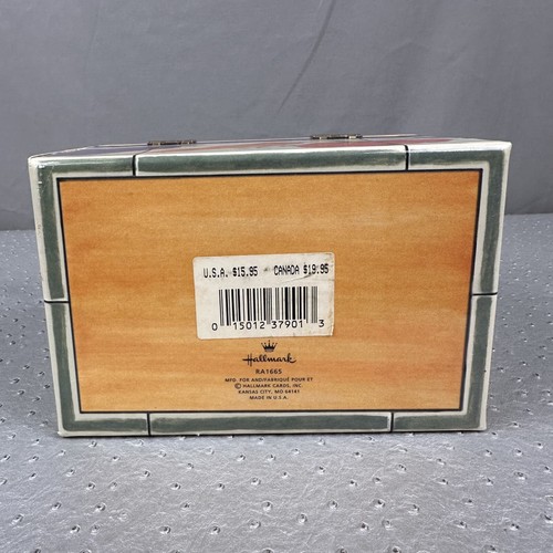 NUEVO Hallmark Caja de Recetas de Jardín con Tarjetas de Recetas y Divisores Frutas y Verduras - Imagen 9 de 17