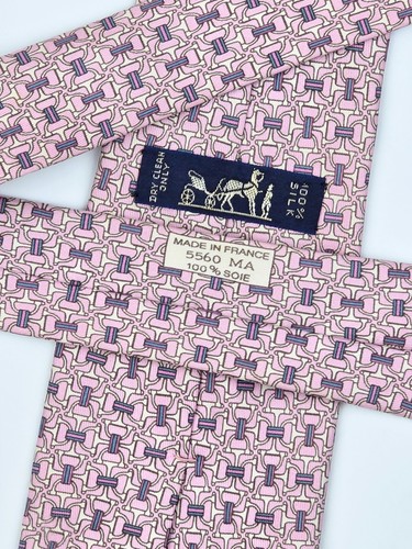 HERMES TIE 5560 MA Horse Bit on Pink Silk Necktie - Picture 5 of 9