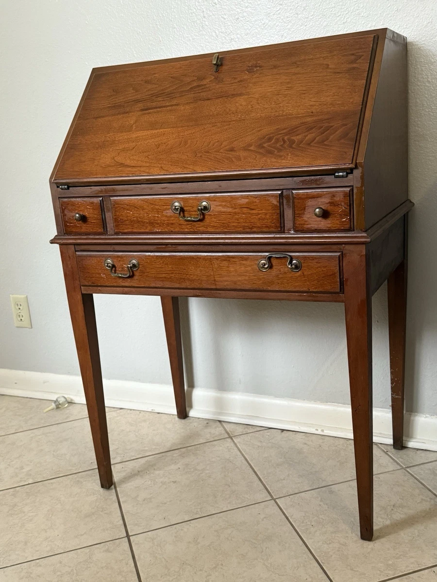 Slant Top Desk In Antique Desks & Secretaries (1800-1899) for sale