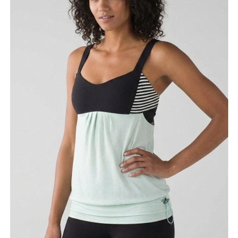 Lululemon: Run Back On Track Tank Top Black /Classic Stripe Mint Moment Sz 8
Opens in a new window o