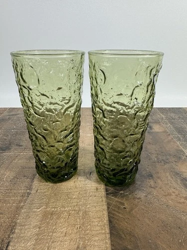 Vintage Anchor Hocking Lido Milano Crinkle Glass Tumblers Avacado -Set of 2