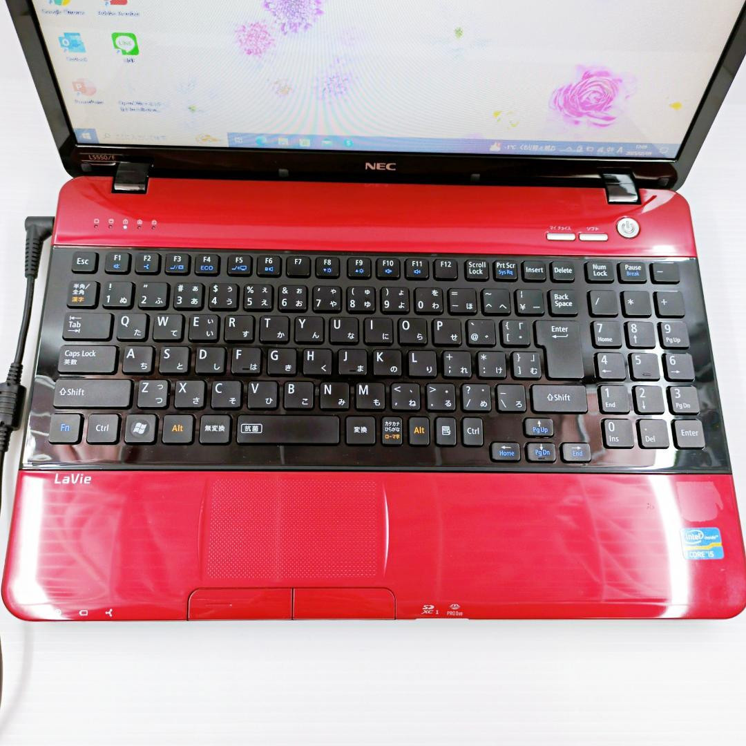 NEC LaVie 15.6 Inch Laptop Red Glossy Intel Core i5 120GB NEC LaVie 15.6 Inch Laptop Red Glossy Intel Core i5 120GB