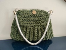Borsetta fatta a mano con uncinetto, ottima fattura - HOMEMADE -
