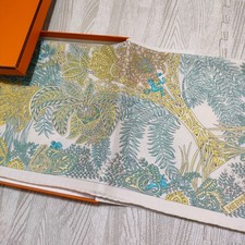 Unused w/box HERMES Carre 90 Maitres de la Foret Silk Scarf 90cm Annie Faivre