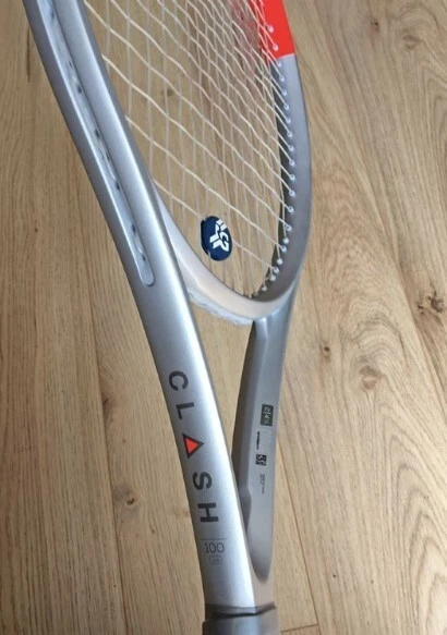 Wilson Clash 100, photo 2 sur 3