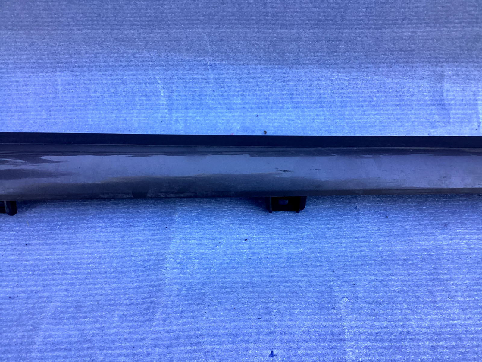 2014-2020 Maserati Quattroporte right rocker molding OEM