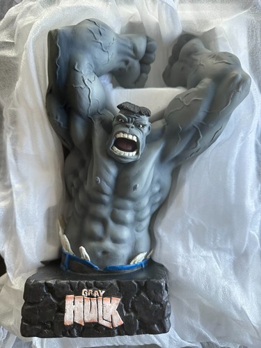 Dynamic Forces HULK Statue Limited GRAY Hulk Marvel Disney NEW 48 of 100 MP - Picture 9 of 16