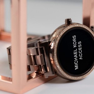 michael kors touch screen smartwatch
