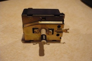 Maytag washer 6-position Temp Switch 21001852 35-6332 used, tested, exc cond