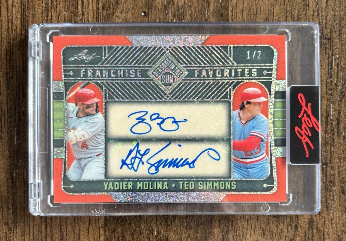 Yadier Molina Baseball Original Autographed Sports Trading Cards