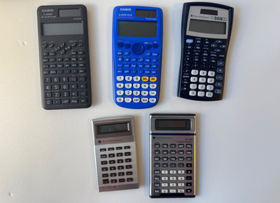 Lot of 5 Calculators 2 Casio fx-300ES PLUS, FX-300MS & 3 Texas Instruments