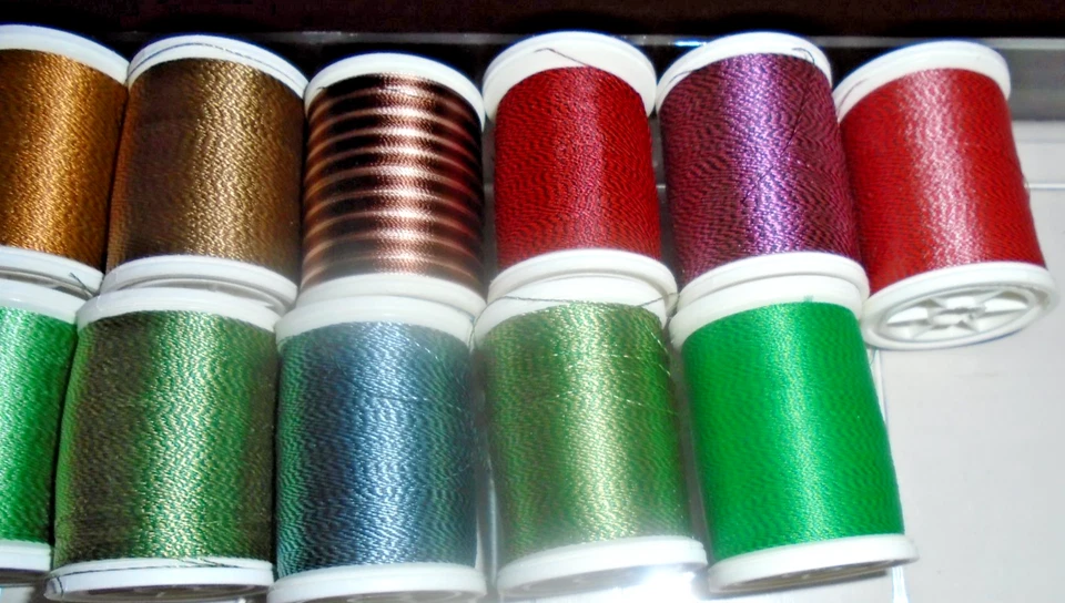 17 Spools Variegated Embroidery Thread Sulky 850 Yds. 40wt. Rayon - Image 3 of 4