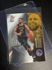 Topps Signature Class 2024-25 Stephen Curry Warriors Rookie Card #52. rookie card picture