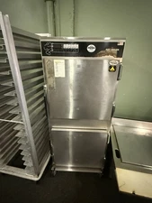 Alto-Shaam 1767-SK/III Halo Heat Commercial Smoker Oven USED 208/240V 1PH