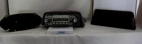 1963-1964 PONTIAC DELCO RADIO WITH SPEAKER AND SPEAKER COVER