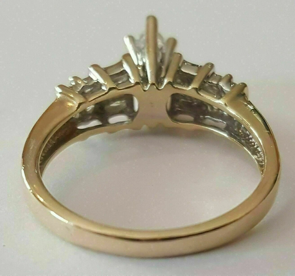 Anillo de boda para mujer creado en laboratorio de diamantes talla marquesa de 3 quilates acabado en oro amarillo de 14 quilates Foto 2 de 4
