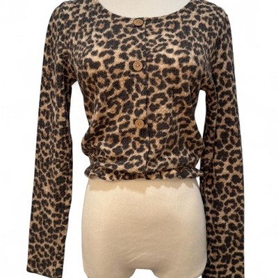 Leopard print soft long sleeve by blue rain size small