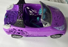 Monster High Scaris City of Frights Convertib...