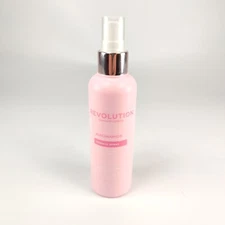 REVOLUTION Skincare Niacinamide Mattifying Essence Spray Mattify Refresh 3.38 oz