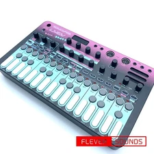 SONICWARE LIVEN BASS&BEATS Groove Wavetable Bass Synthesizer and Rhythm Machine