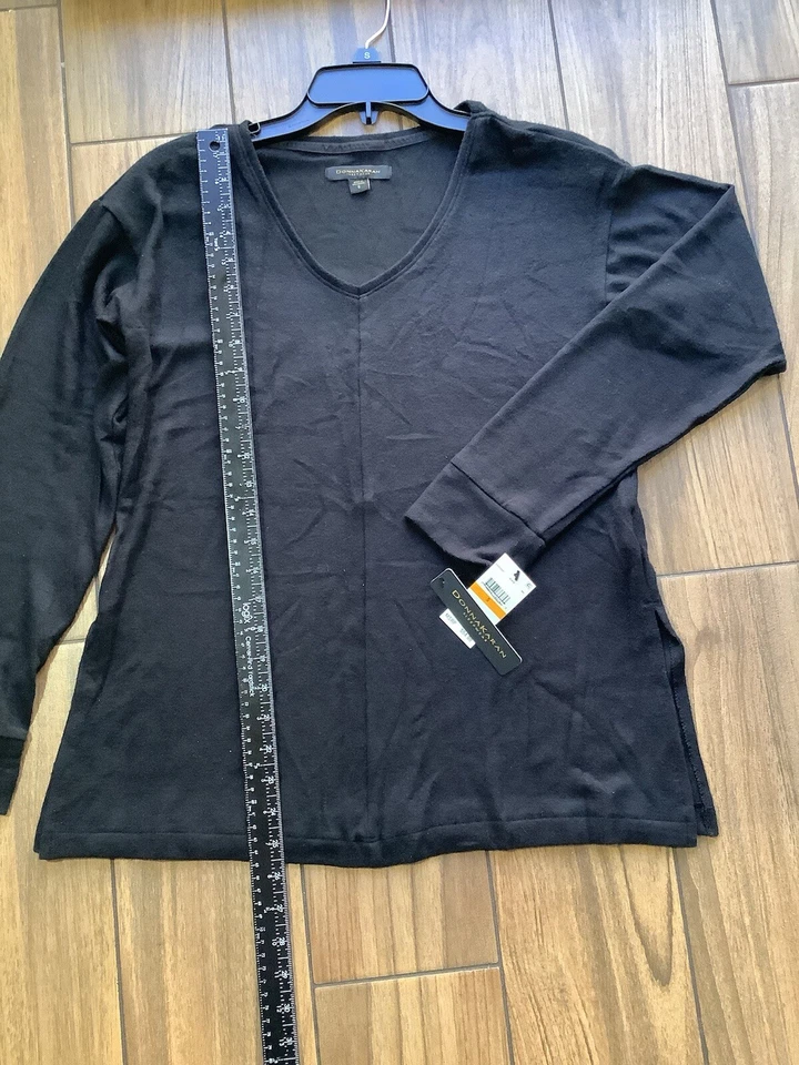 Conjunto de ropa de dormir Donna Karan para mujer talla pequeña suéter tejido negro y múltiple Foto 3 de 4