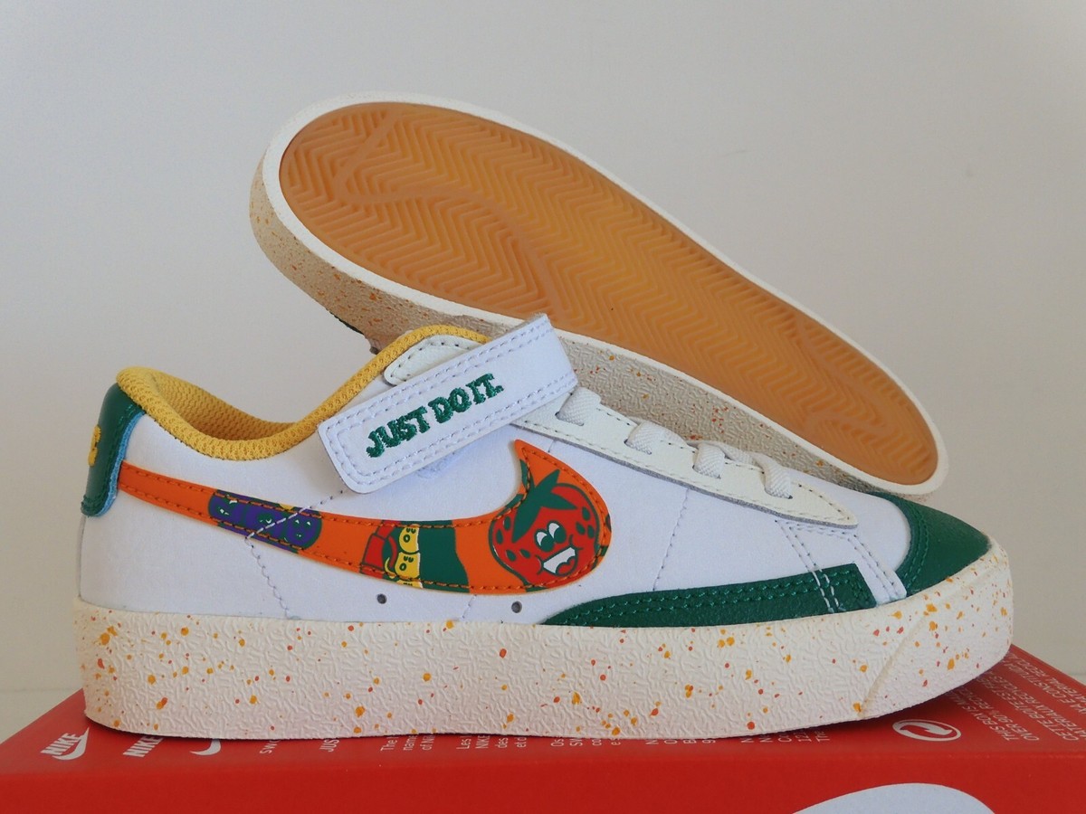 靴 NIKE BLAZER LOW CLASSIC PREMIUM ND NIKE BLAZER LOW 77 PREMIUM DOUBLE SWOOSH PHANTOM-GHOST GREEN
