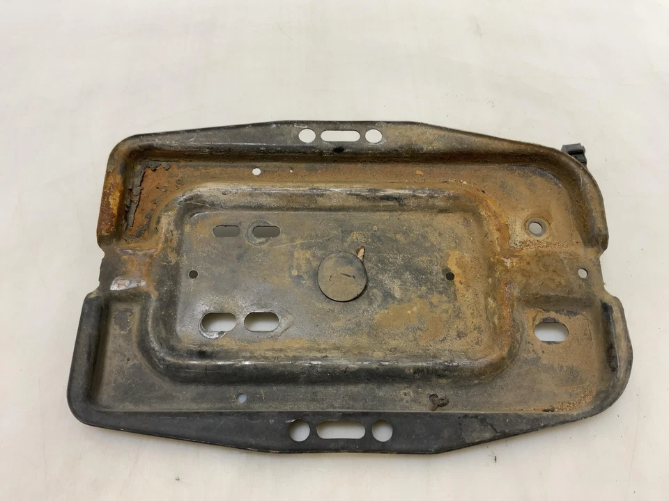 Bandeja de montagem de bateria OEM Jeep TJ Wrangler com suporte de retenção 1997-2004 008383 - Imagem 4 de 4