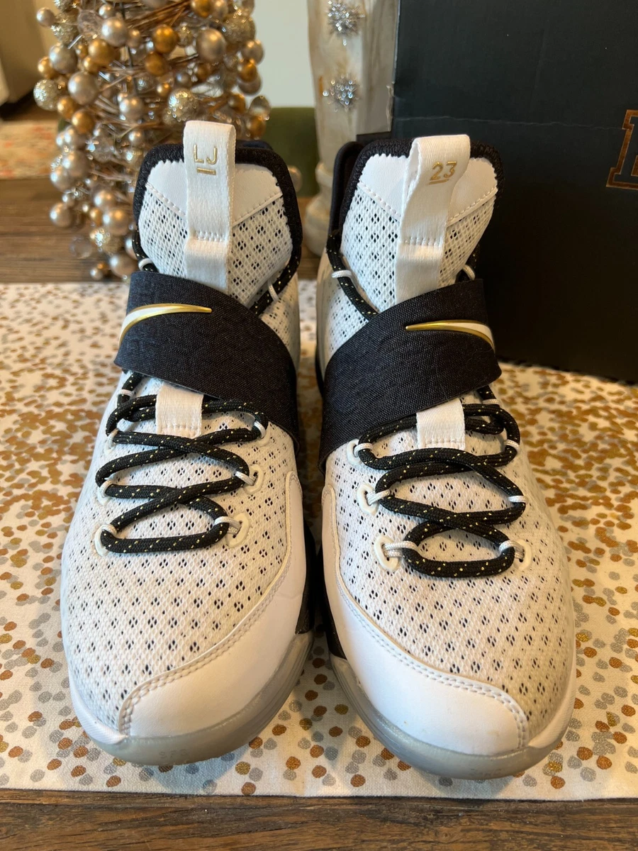 Lebron 15 bhm size 14 top