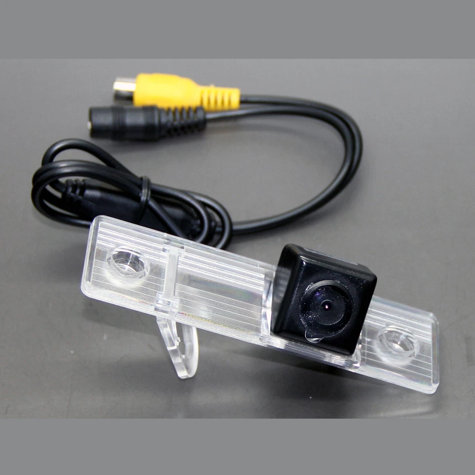 Auto Reverse NTSC Car Rear View Backup Camera For Buick GL8 2007 2008 2009 2010 - Image 2 of 4