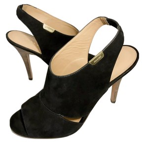 nordstrom rack black pumps