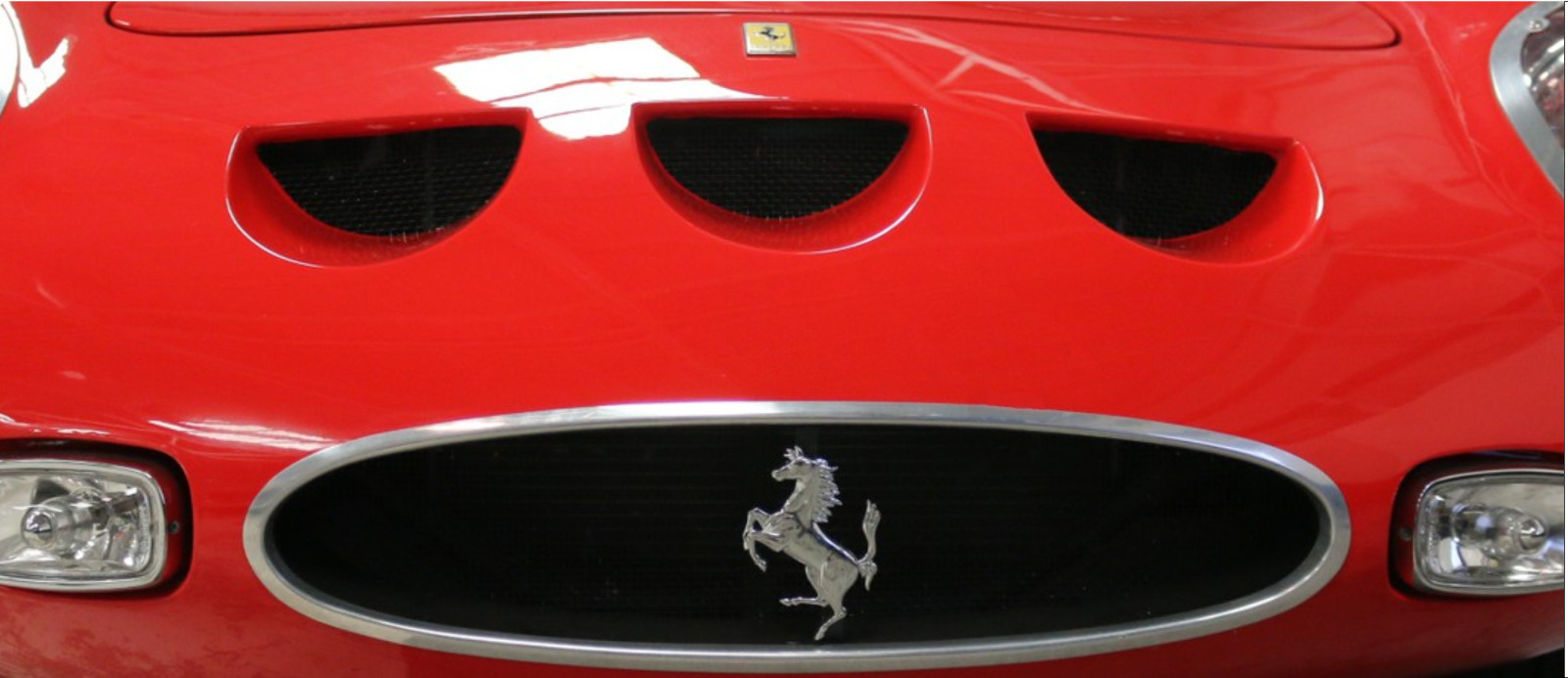 Ferrari Race Car w/Spoke Wheel Rims & V12 Engine/Metal Body LARGE1:12SCALE MODEL