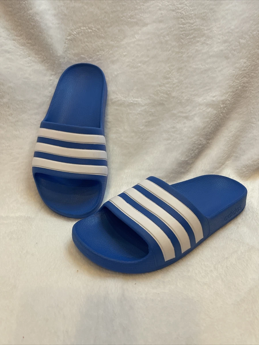 Adidas Youth Boy s Comfort Slides Blue White Size 2 shoes Sandals