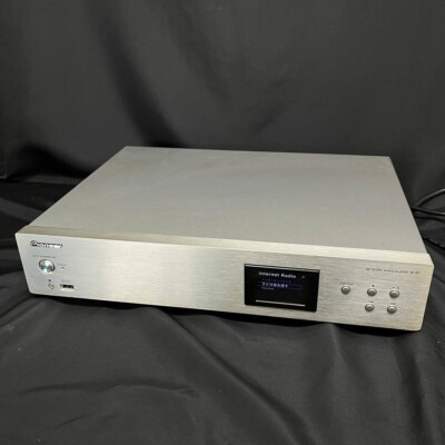 Pioneer N-30 Silver Network Audio Player Silver High-Resolution Sound Sources