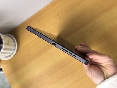 Lenovo Legion Y700 (2023)8.8” 13MP Snapdragon 8+ Gen 1 WIFI