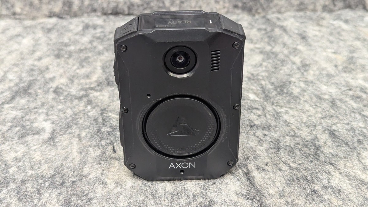 AXON Body 3 ボディカメラ + Mello ベース（模型） m31140458244_1.jpg?1733049948
