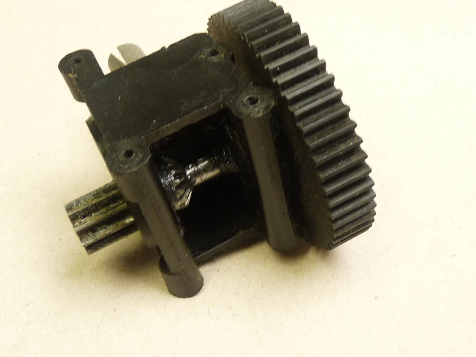 Ersatzteil Hauptgetriebe für Graupner Uni Mechanik Hubschrauber Heli Verbrenner - Bild 3 von 4