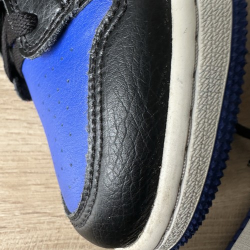 Size 5.5 Y - Nike Air Jordan 1 Mid Hyper Royal Blue Black White 554725-068 - Picture 14 of 17