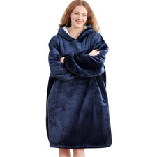 Plush Wearable Blanket Hoodie: Warm Sherpa Sweatshirt for Indoor & Outdoor Joy
