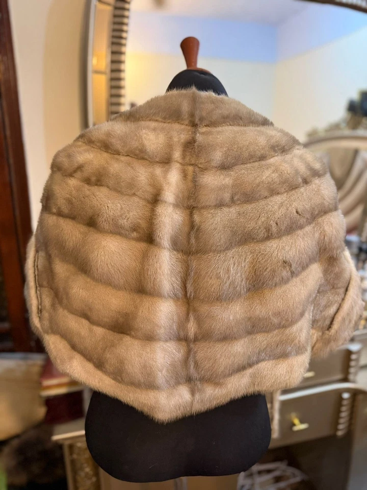 Vintage Real Mink Fur Stole Shawl Wrap – Beige / Champagne Color – Soft Luxury F - Image 2 of 4