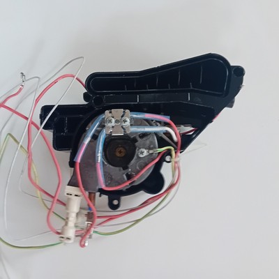 Delonghi Ecam 24.210 Ersatzteile Durchlauferhitzer Boiler Heatwell 