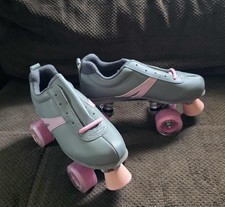 NIB Claire's Brand Low-Top Youth/Women's Roller Skates SZ5 Gray  Pink Excellent