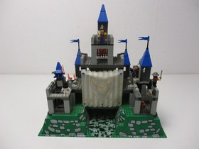 (AH 3) LEGO 6098 King Leo's Castle KNIGHT'S CASTLE with original box and...