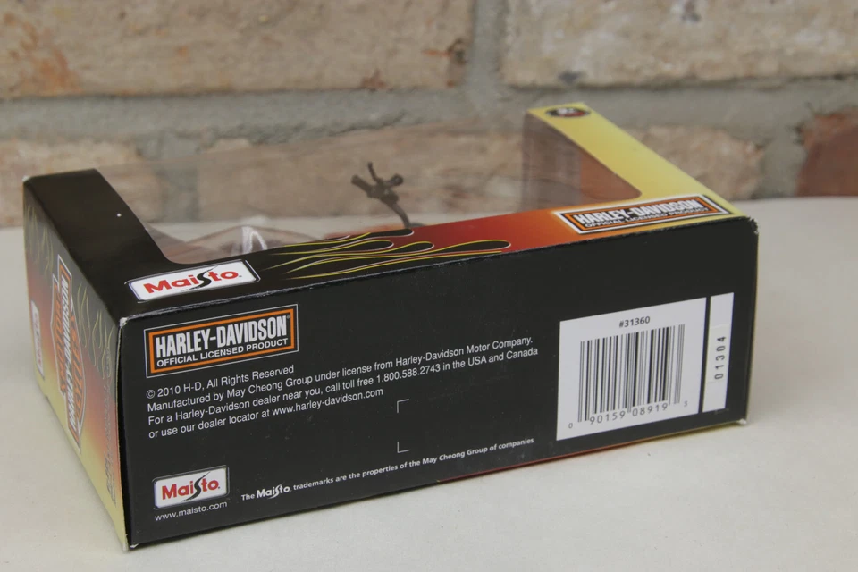 Maisto Series 28 Harley Davidson 1200N Sportster BLACK #31360 - NEW Old Stock - Image 2 of 3