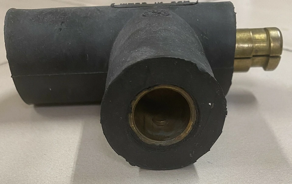 Cooper Crouse-Hinds E1012-2312 Cam-Lok Tapping T E1012 F Series 3-Way T Connecto - Image 4 of 4