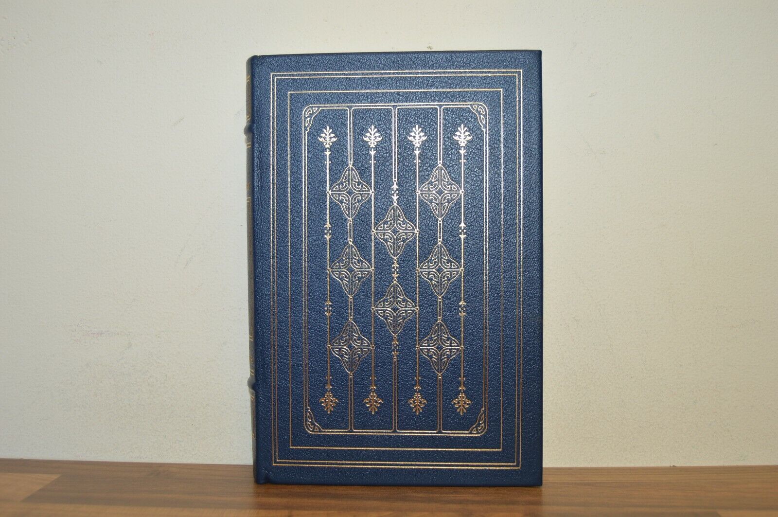 Picture 1 of 5
