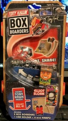 Tony Hawk Box Boarders Elliot Sloan Plus 1 of 4 Secret Tony Hawk & 4 Trick Ramps